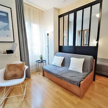 La Maladeta, T2, Wifi, Ascenseur, Casier A Skis, 4 Personnes Apartment *